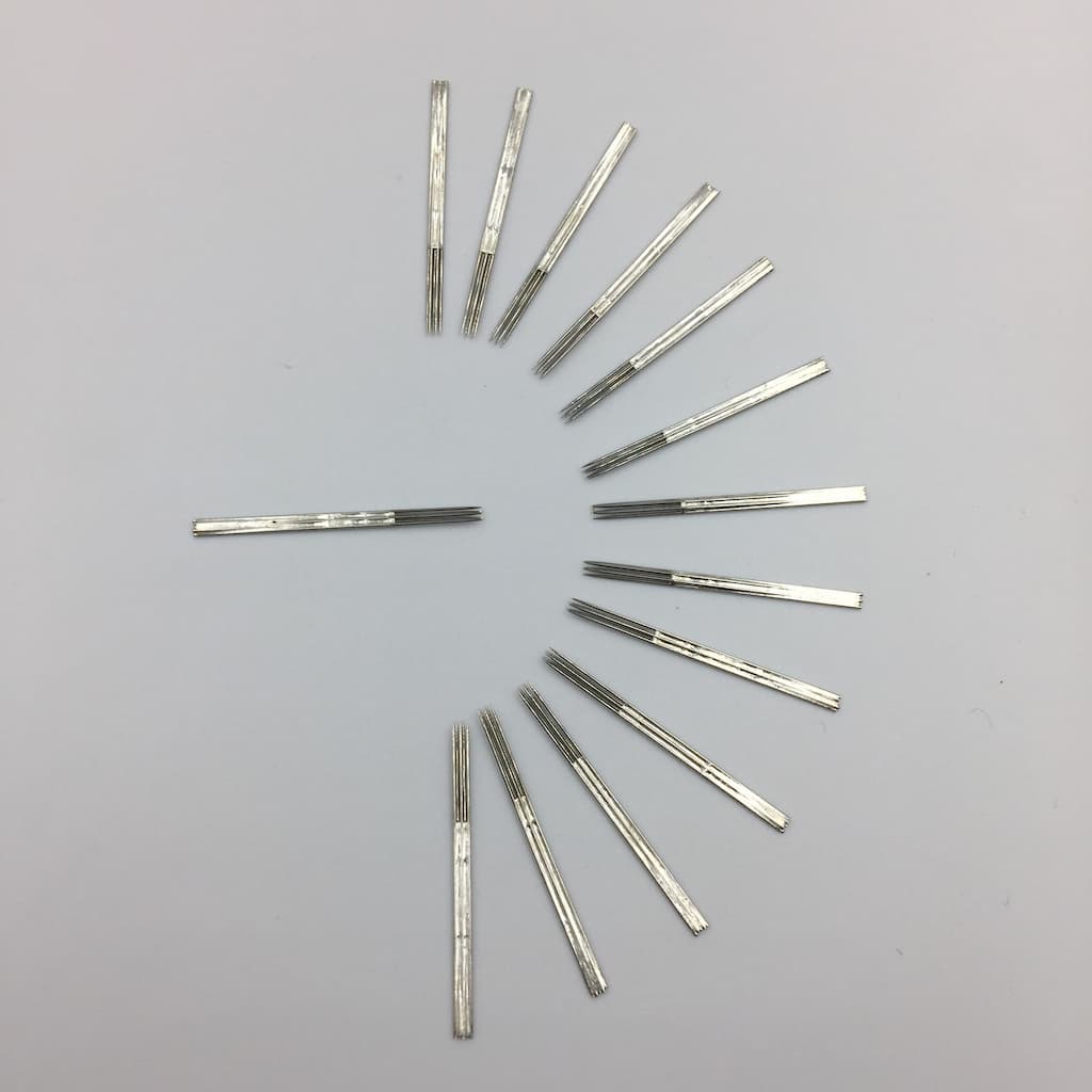 マグナム(平) ショート テーパ (針先 50本入り)