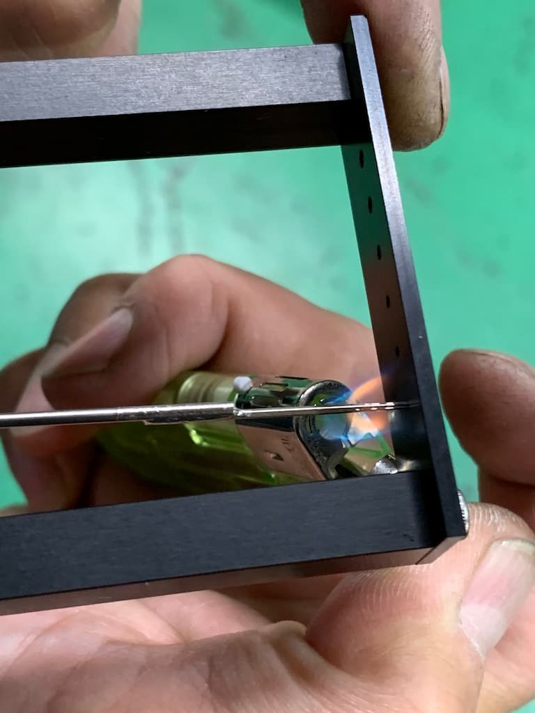 Needles Loosener Jig